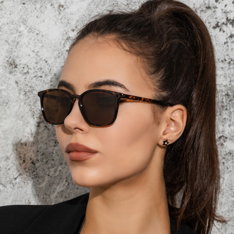 European And American New Simple Retro Square Sunglasses