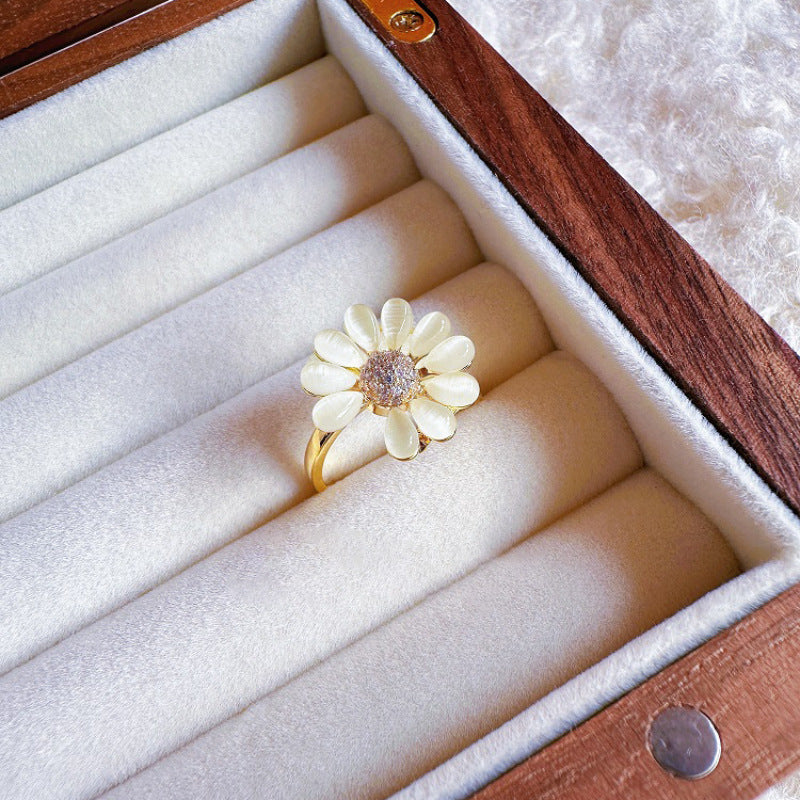 Retro 18K Gold Ring Women