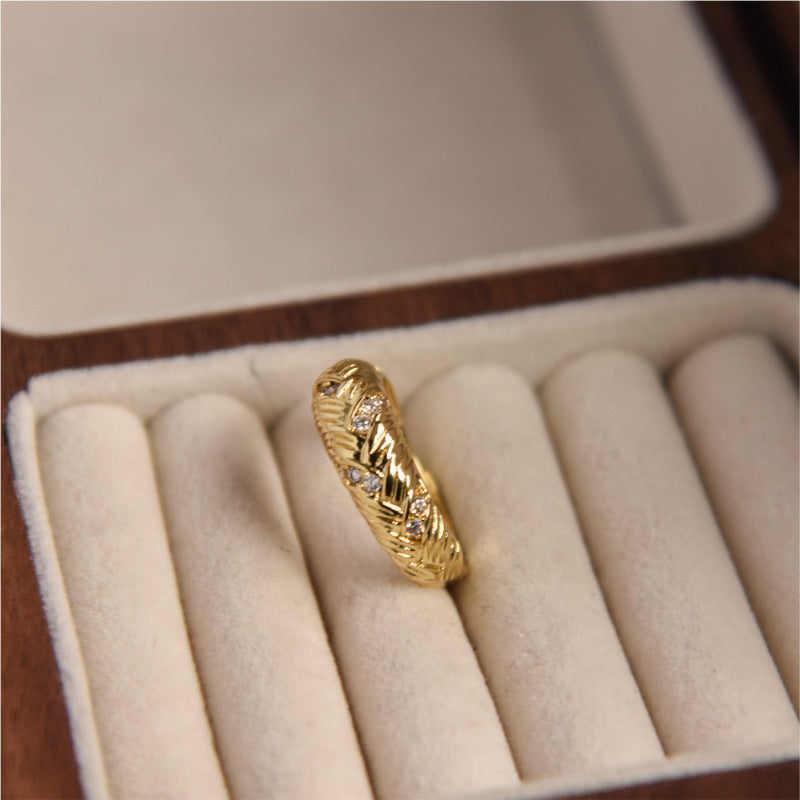 Retro 18K Gold Ring Women