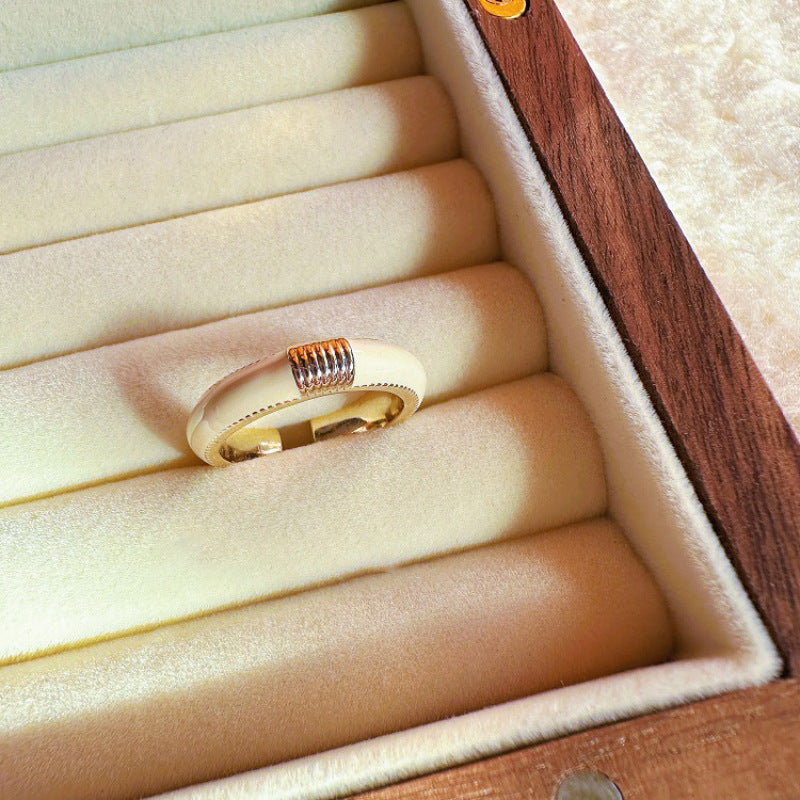 Retro 18K Gold Ring Women