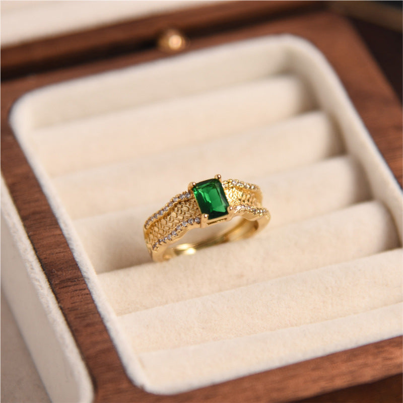 Retro 18K Gold Ring Women